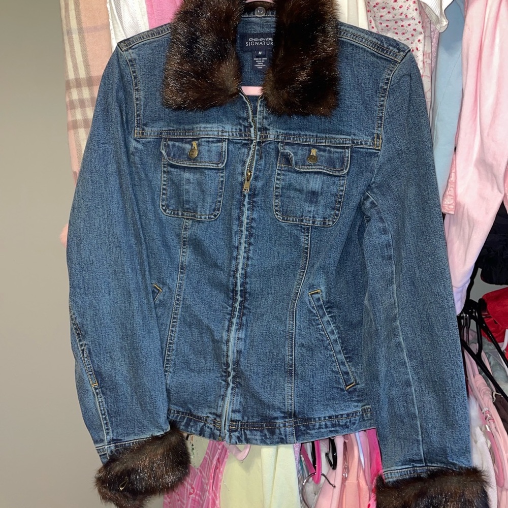 Denim zip up faux fur trim Jean jacket
